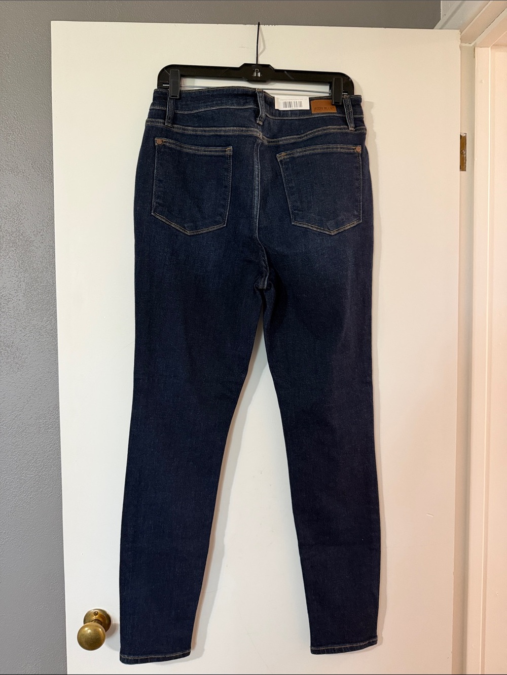 Judy Blue Deep Indigo Skinny Jeans - Picture 5 of 8